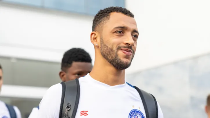 Vitor Hugo pelo Bahia