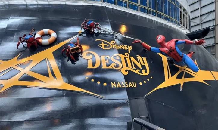 Disney Destiny - Disney Cruise Line
