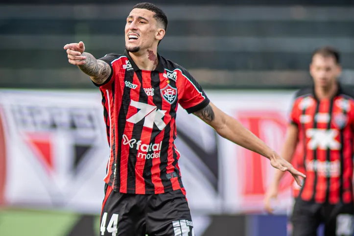 Baralhas instruindo o time