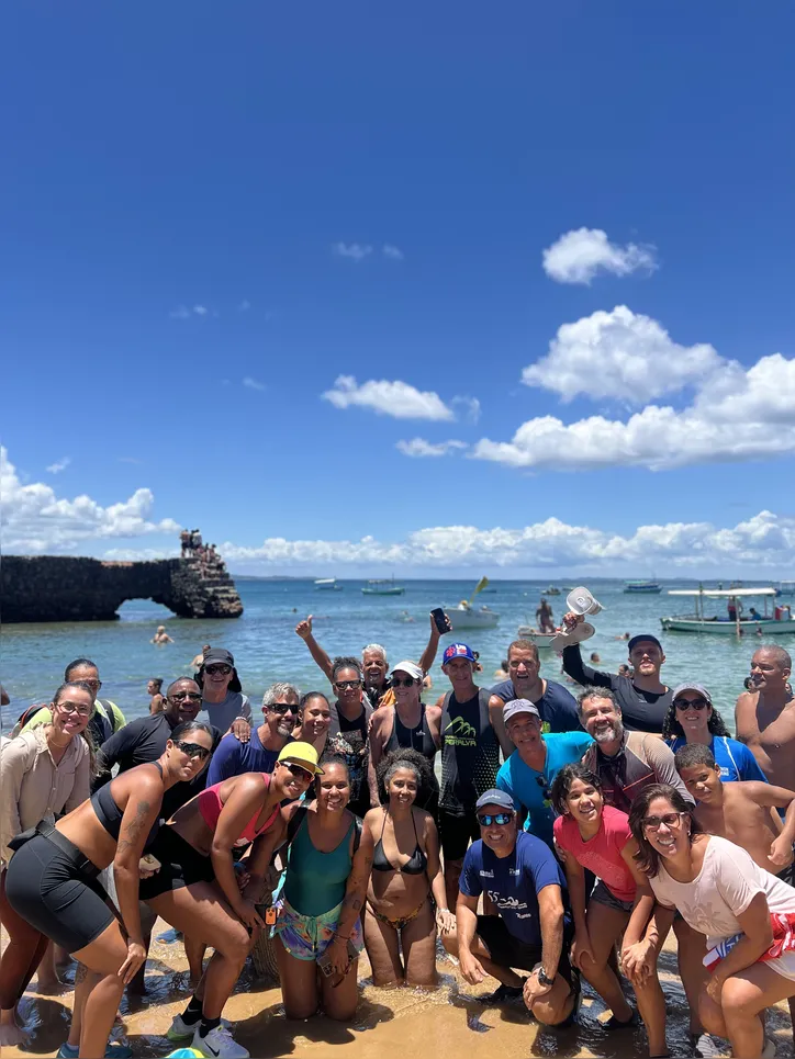 A atleta passou quase 9 horas no mar