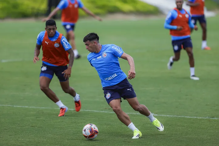 Mateo Sanabria durante treinamento