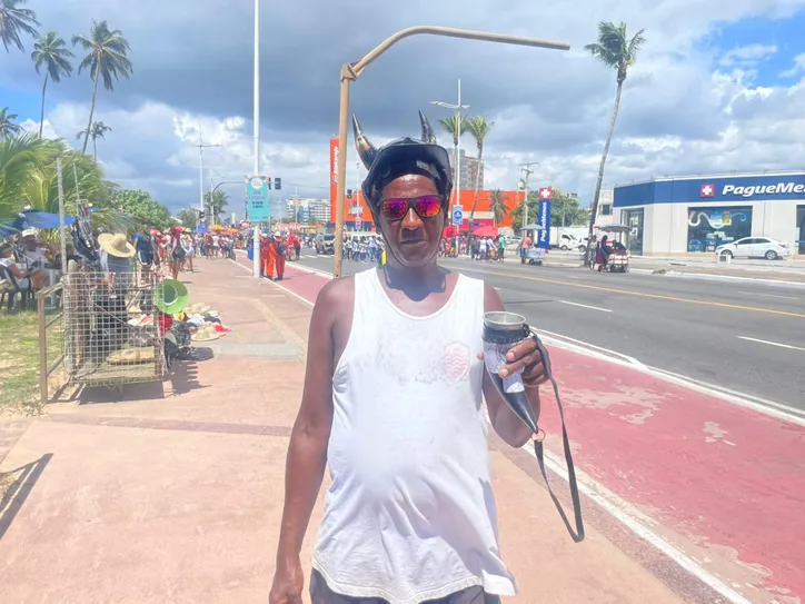 Paulo Cezar frequenta a Lavagem de Itapuã há duas décadas