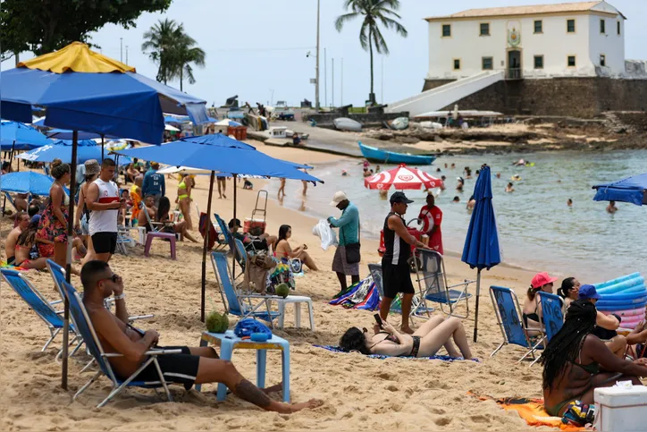 Praia do Porto da Barra, em Salvador.