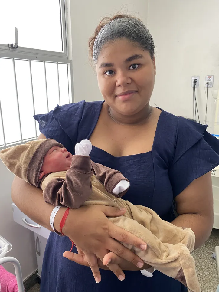 Imagem ilustrativa da imagem Ex-paciente oncológico batiza filho em homenagem a hospital na Bahia