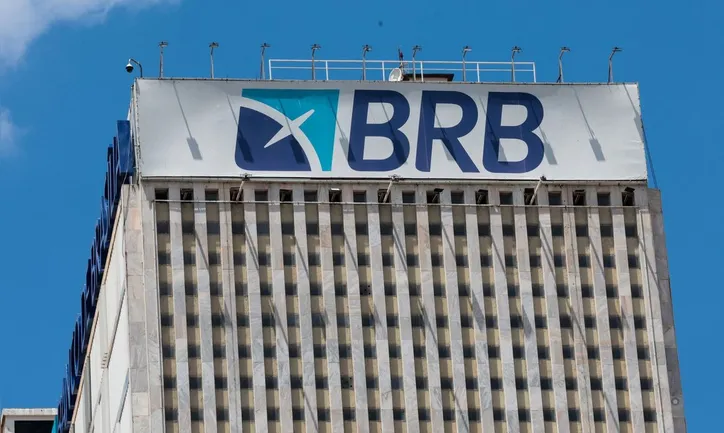 Imagem ilustrativa da imagem Fraude bilionária: PF ouve novos executivos do BRB e do Banco Master