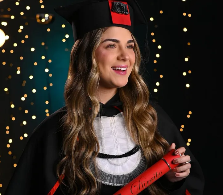 Lívia celebra mais uma conquista