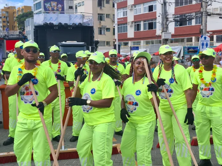 Profissionais destacam orgulho, espírito de equipe e expectativas para a folia de 2026