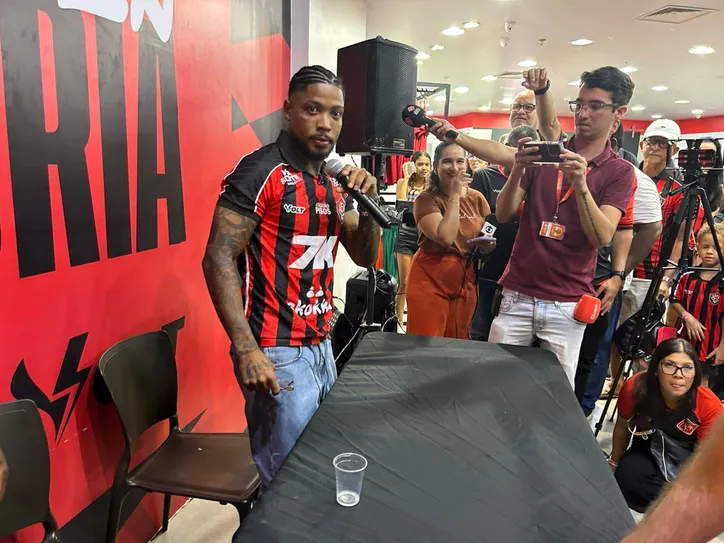 Marinho em entrevista coletiva de apresentação