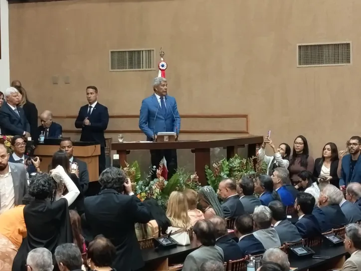 Jerônimo Rodrigues (PT) em discurso na Alba