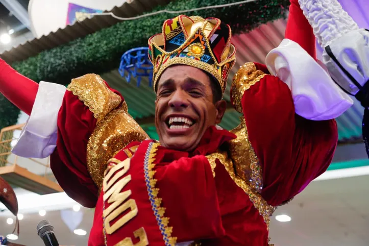 Neto tentou ganhar o título cinco vezes