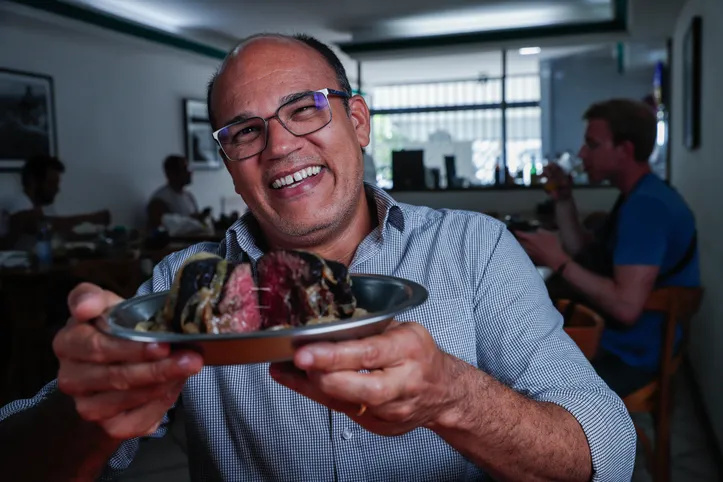Agnoel Torres de Freitas, proprietário do restaurante Filé do Juarez