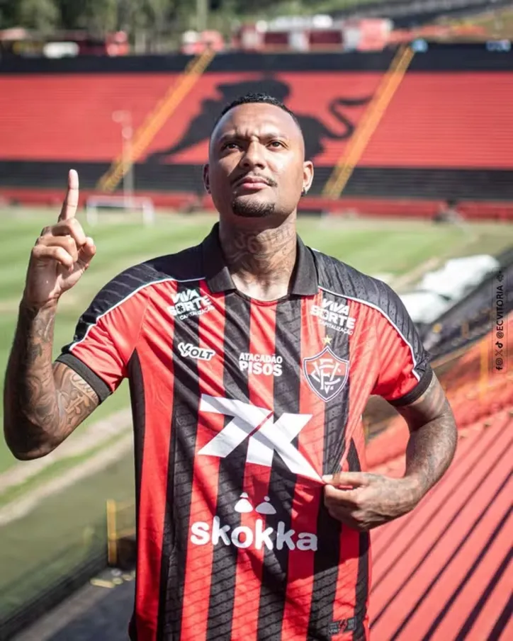 Luan Cândido, reforço do Vitória