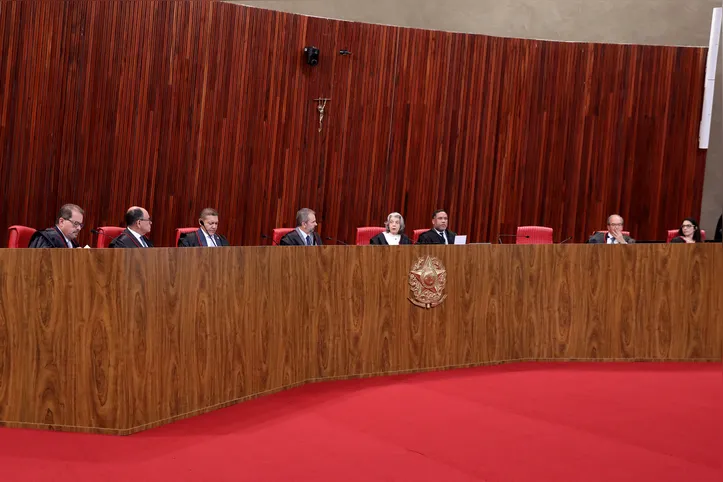 TSE negou pedido de liminar para suspender desfile de escola de samba que vai homenagear Lula