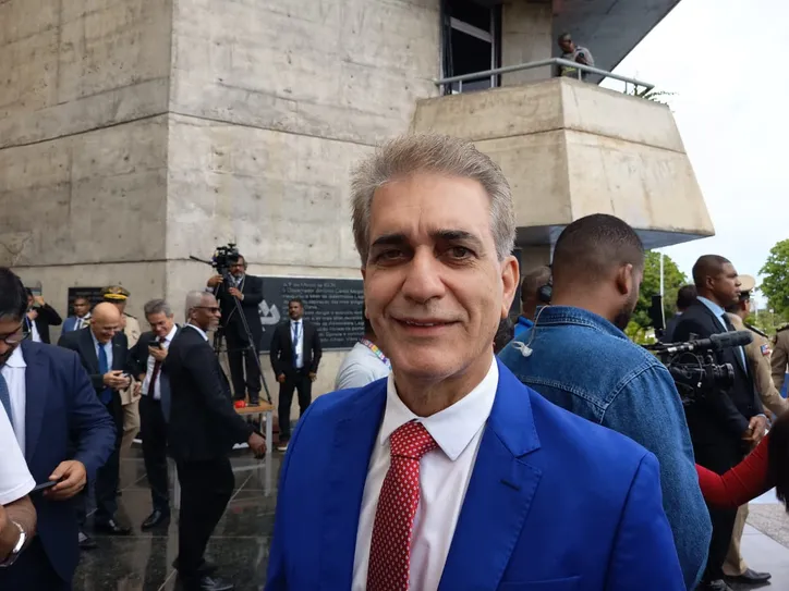 Presidente da CCJ, Robinson Almeida (PT)