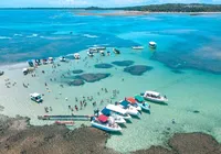 Conheça cinco paraísos escondidos no Brasil acessíveis apenas pelo mar