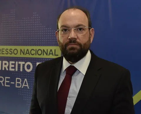TRE debate uso de I.A. e novas regras em Congresso Nacional Eleitoral