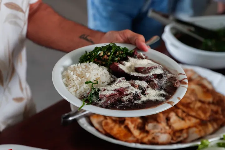 Imagem ilustrativa da imagem 27ª edição da Feijoada ao Mar celebra tradição e gastronomia na Arena A TARDE
