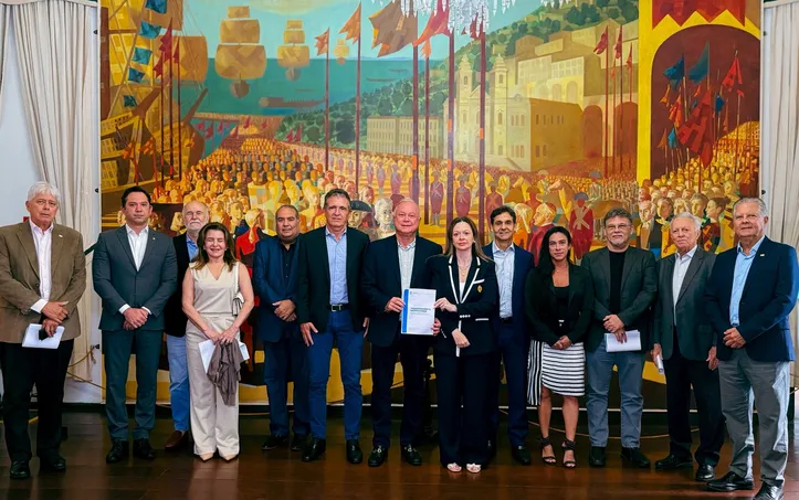 Imagem ilustrativa da imagem ACB recebe relator da PEC da escala 6x1 e reforça diálogo com setor produtivo