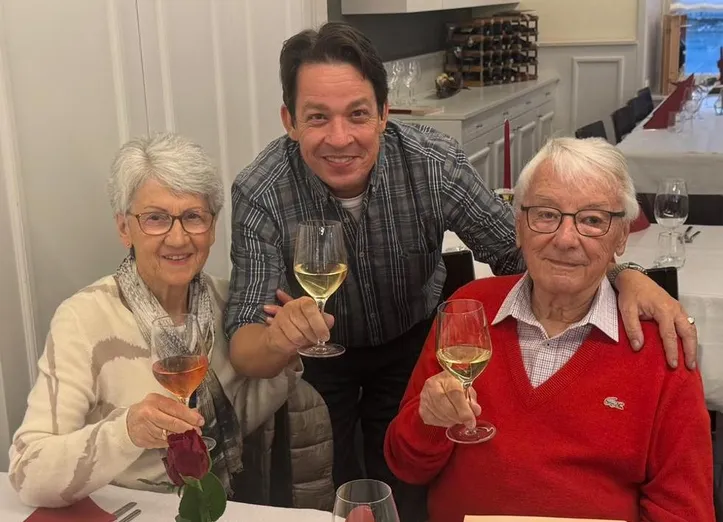 Nelly, Daniel e Fritz Kläy: tim-tim na Suíça