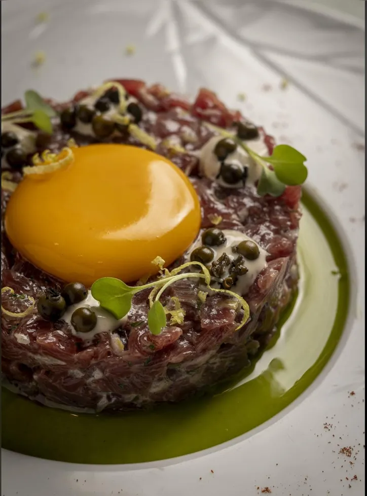 Imagem ilustrativa da imagem Alfredo’Ro é reinaugurado com novo conceito de experiência italiana