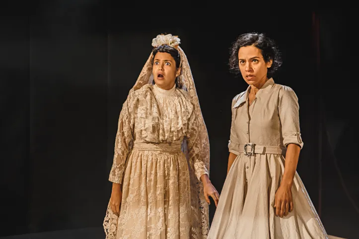 Imagem ilustrativa da imagem Após 7 anos, peça premiada 'Vermelho Melodrama' volta com nova leitura