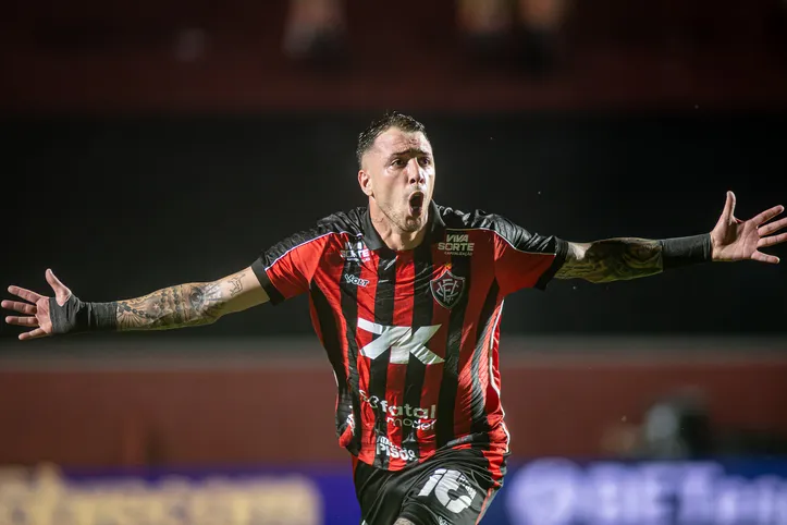 Renzo López em Vitória x Sport em 2025