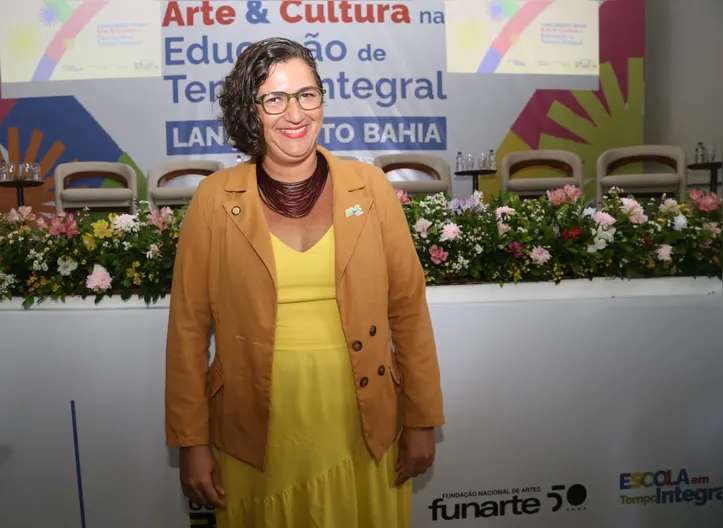 Tereza Farias é diretora de Políticas e Diretrizes da Educação Integral Básica do MEC