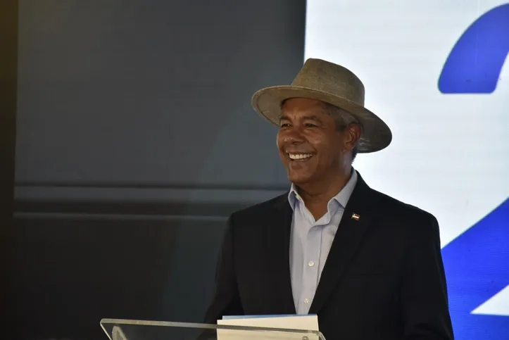 Governador Jerônimo Rodrigues (PT) durante evento