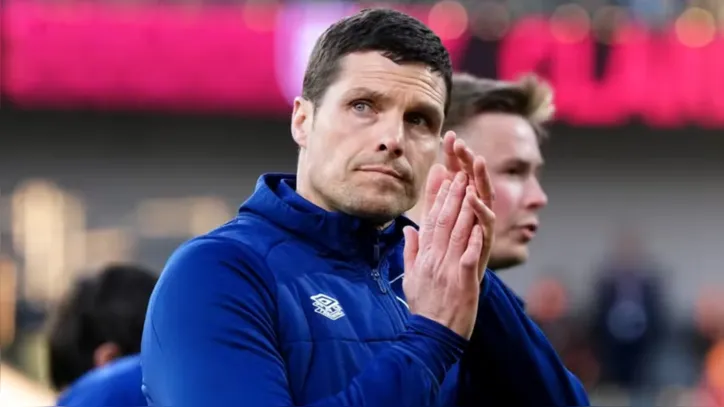 Michael Jackson, novo técnico do Burnley