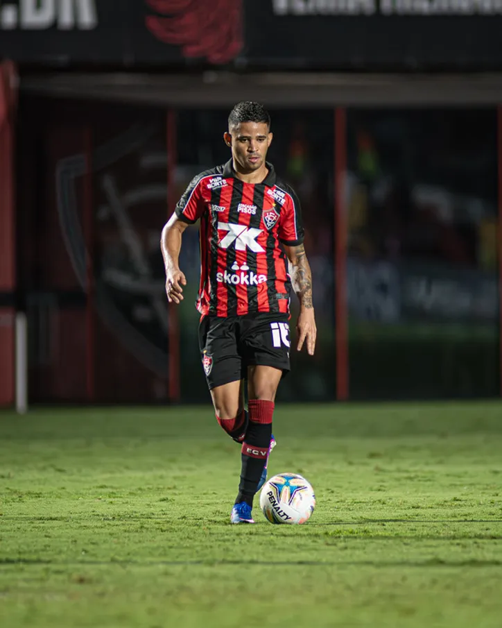 Erick chegou ao terceiro jogo na temporada com gol e assistência