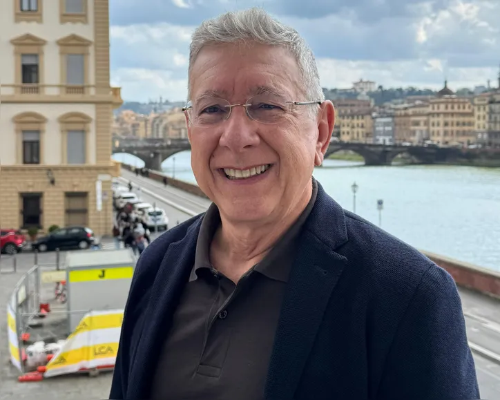 psiquiatra Luiz Fernando Pedroso participa de congresso sobre esquizofrenia na Itália