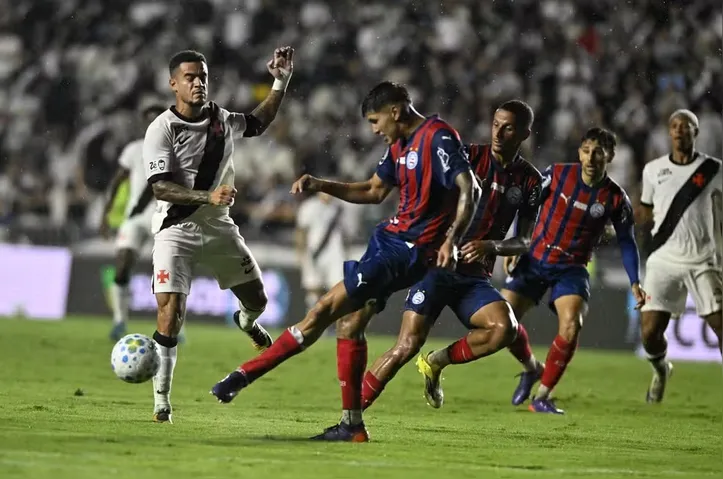 Partida em que Coutinho foi vaiado contra o Bahia