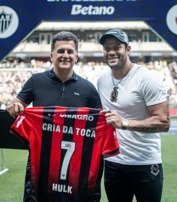 Imagem ilustrativa da imagem Craque revelado no Vitória está perto de mudar de time na Série A