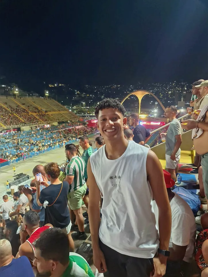 Eduardo no desfile da Sapucaí