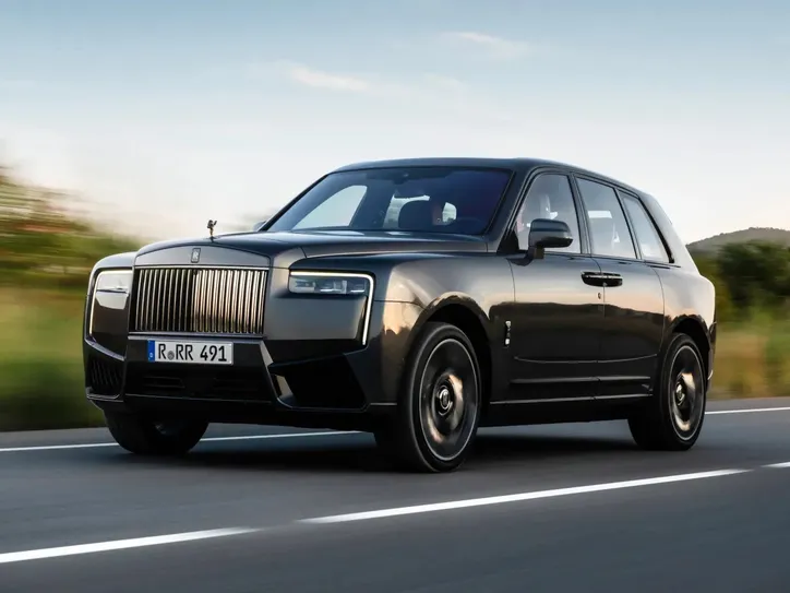 Rolls-Royce Cullinan Series II Black Badge.