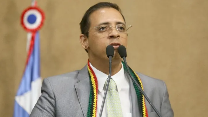 Deputado Hilton Coelho é contra presença de militares israelenses no Brasil