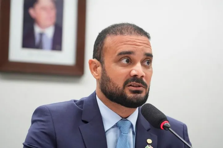 Deputado federal Capitão Alden