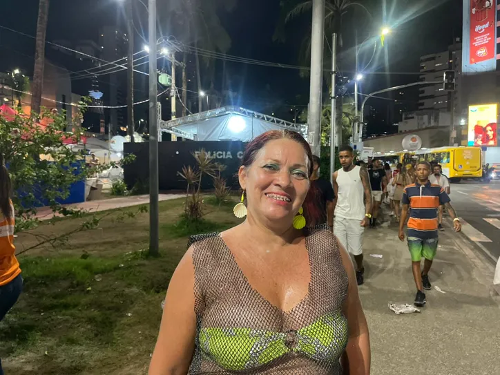 Deane Amorim, pedagoga de 50 anos.