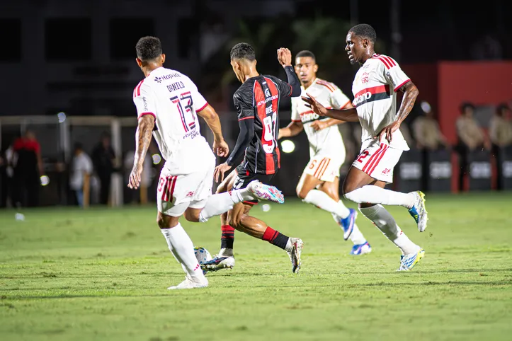 Vitória e Flamengo pela quinta fase da Copa do Brasil