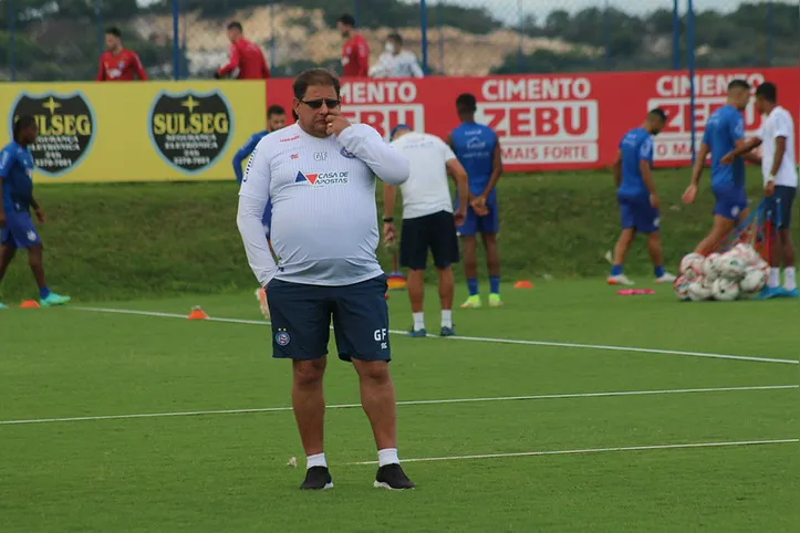 Guto Ferreira pelo Bahia em 2022
