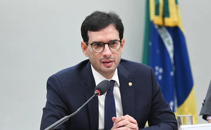 Deputado Leo Prates (Republicanos), relator da PEC pelo fim da escala 6x1 em Comissão da Câmara
