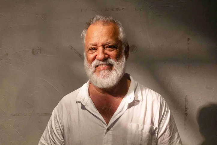 O encenador brasileiro Márcio Meirelles