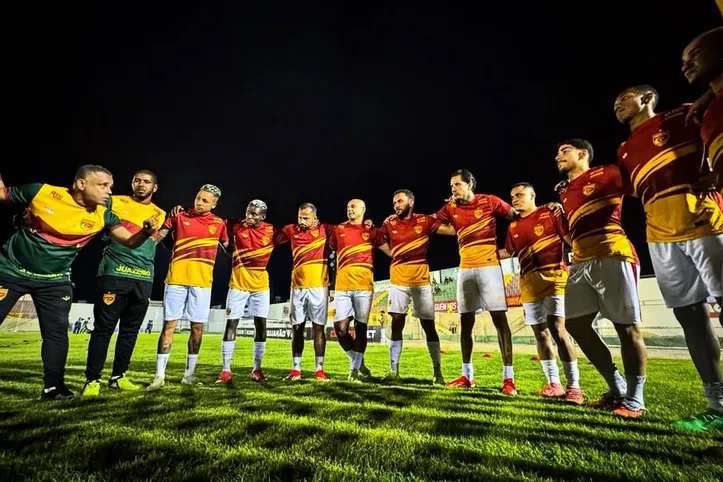 Time da Juazeirense em campo