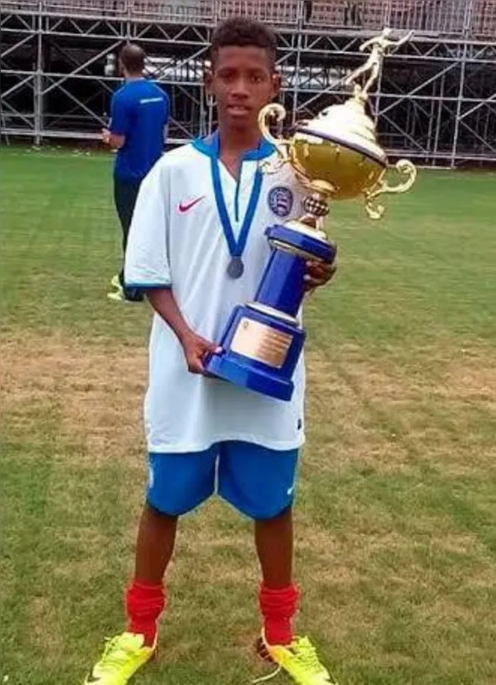 Danilo em tempos de base do Bahia