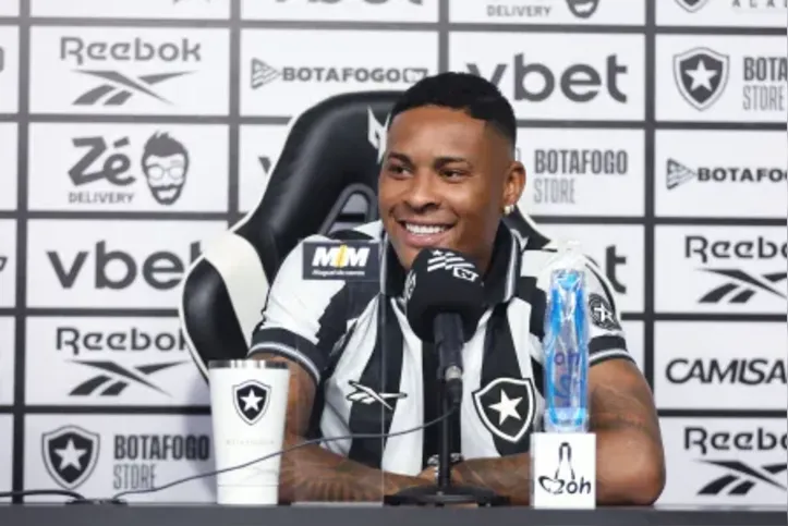 Caio Roque em entrevista coletiva no Bahia