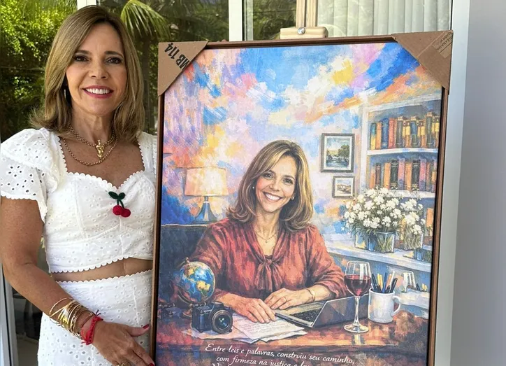 Rita Tourinho em tarde especial de comemoração entre amigas