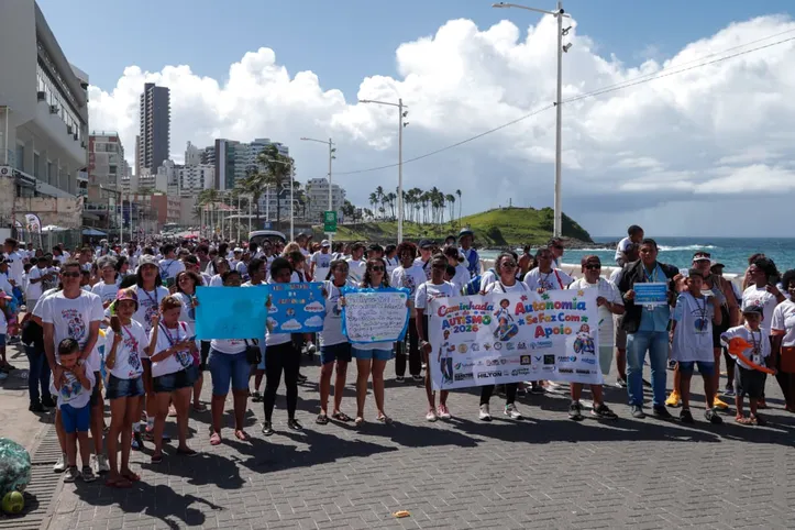 Caminha por inclusão do autismo