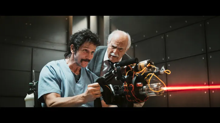 Imagem ilustrativa da imagem Fernanda Montenegro assaltante? Velhos Bandidos dá aula de humor nas telonas