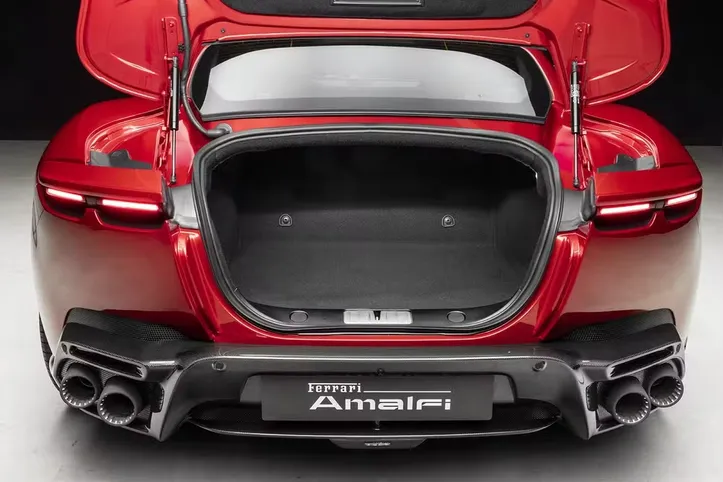 Porta-malas da Ferrari Amalfi