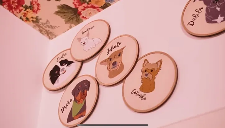 Imagem ilustrativa da imagem Galã da Globo rejeita estética e adota conceito de 'casa viva'; entenda